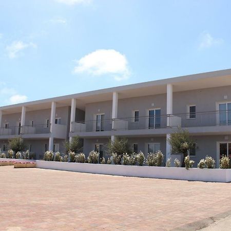 197 Pozzo San Nicola Aparthotel Stintino Kültér fotó